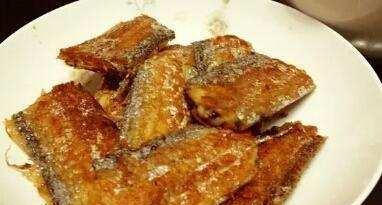 舜网 东北饭馆的菜量大又实惠，老板不会亏本吗？老板笑笑不吭声，南方人看不懂