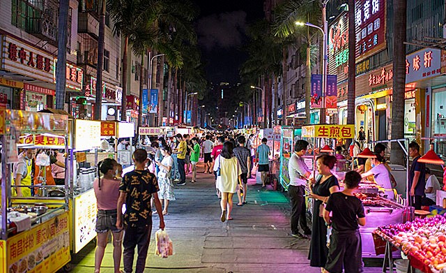 女工|广州女工口述史:90年代制衣厂的爱情,女追男的黄金时代