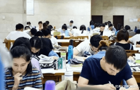 求职|“二本生”毕业后都去哪了？大半从事这三种工作，过来人深有感触