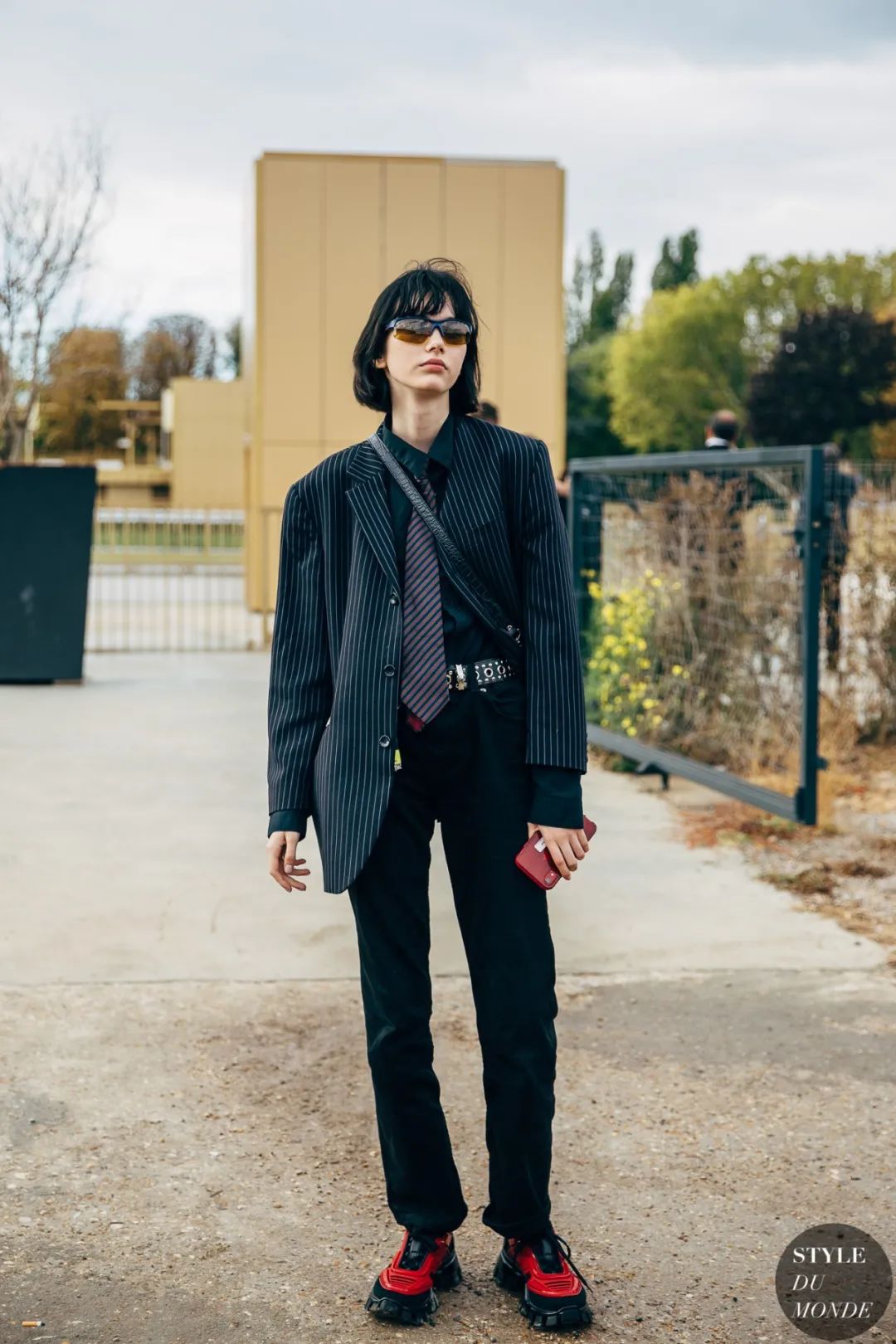 FashionWeek 如何实现一衣多穿？你只需要件衬衫