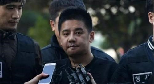 韩国|韩国“好爸爸”：为救女儿感动千万民众，人设崩塌才知是恶魔面孔