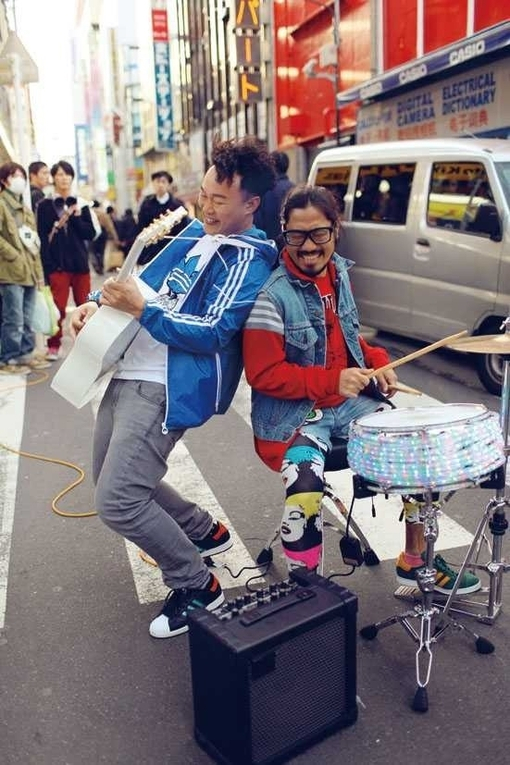 陈奕迅|终止阿迪全球代言合同，陈奕迅的损失有多大？可能会赔到倾家荡产