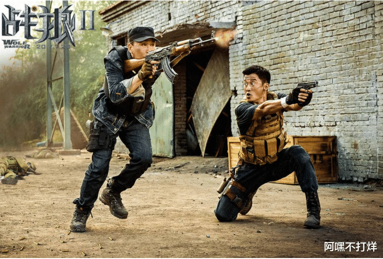 杨幂|杨幂表示愿意0片酬出演《战狼3》，吴京2字回复令人意外