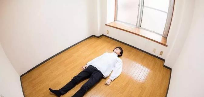 蔡宏志聊时尚|日式住房刮起一股“断舍离”风潮，凭什么受到欢迎？