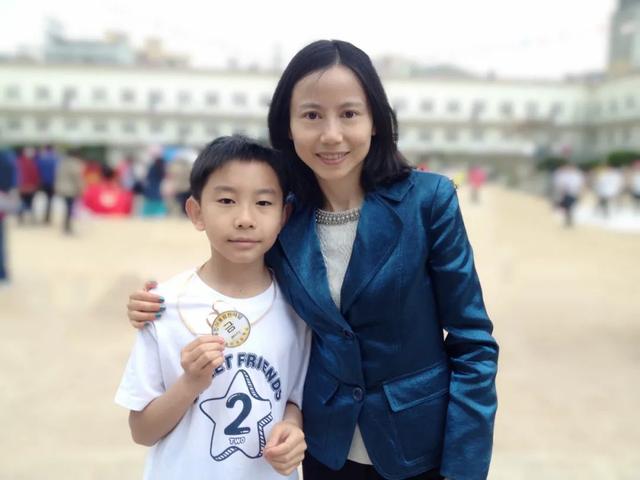 新女报 领秀重庆·封面人物丨詹庆博士：做有影响力的家族传承领航者