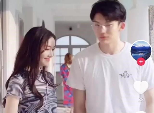 清浅微笑的我|在曝光霍尊前，陈露也曾努力过拍小视频想走网红的路