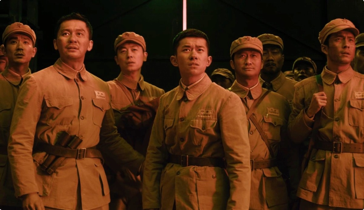 林青霞|6天砍下21亿,《长津湖》胜过沈腾新片成为票房王,央视下场宣传