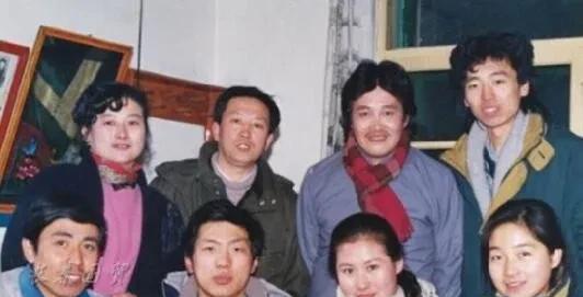 井柏然|幼年被抛弃的7位明星:井柏然靠老人捡废品养大, 舒畅10岁失去亲人