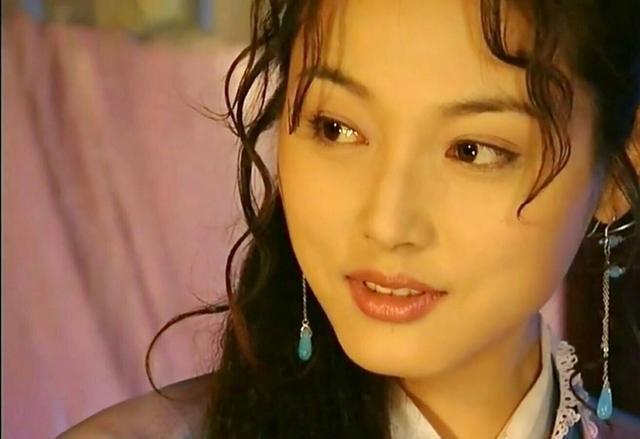 张延|“男人婆”张延：婚后一年怀孕，把这一消息告诉老公时，她哭了