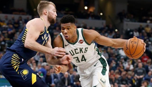 曲依成星座迷 又打起来了，挥拳相向！30+10+9，字母哥真的挡不住啊！