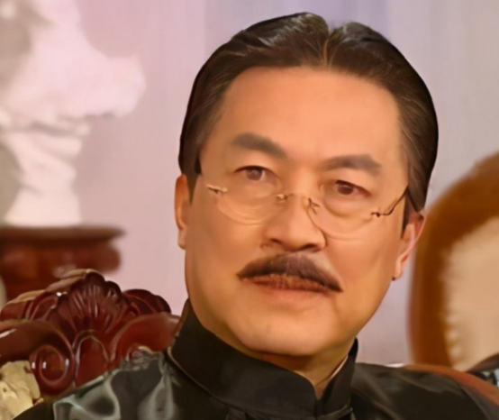 反派|他被称为“反派专业户”，照顾患癌妻子23年，因突发心梗猝死片场