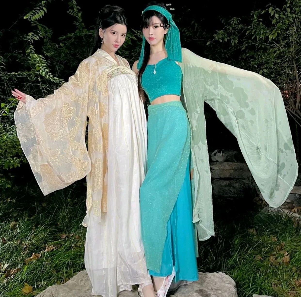 黄磊|BY2“相由心生”？王力宏终于道歉了？黄磊年轻时也单纯呆萌过？