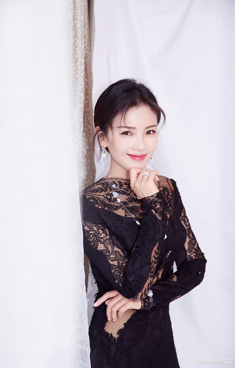 发型|40岁的女人，建议避开这3种发型，不仅大妈感十足，还显老没气质