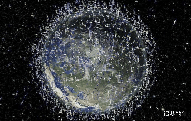 太空 为了对付苏联，美国向太空中抛洒4.3亿枚铜针，现在是害人害己