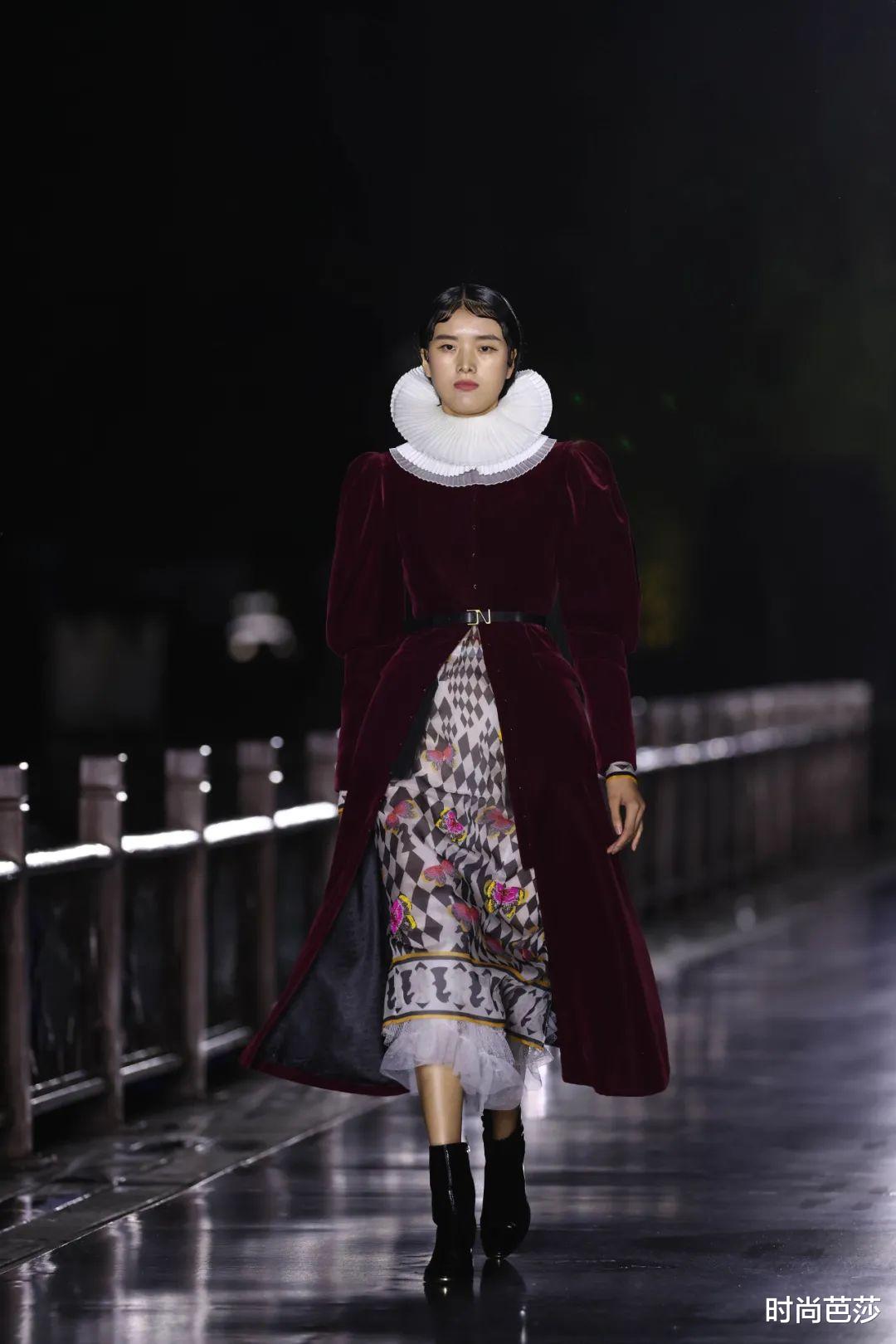 穿衣搭配|被一个仙女国货震撼到，我又民族骄傲了