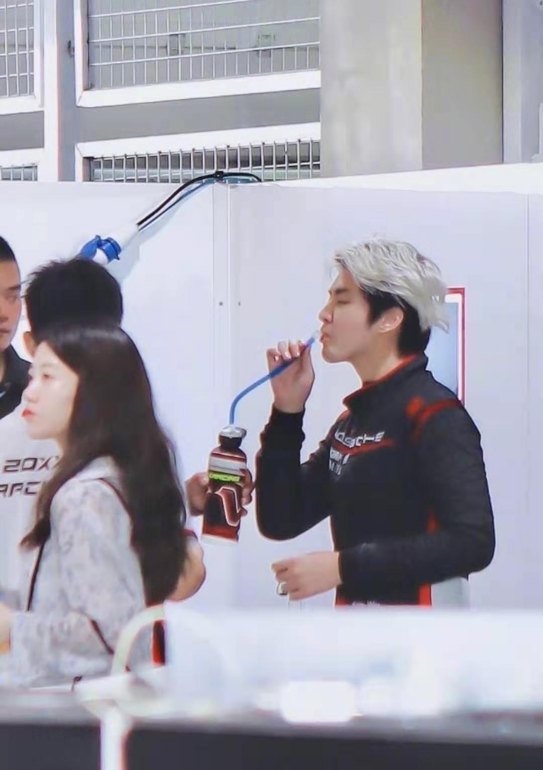 吴亦凡|吴亦凡工作室发声明已报案，控诉女方伪造证据，粉丝回应相信哥哥