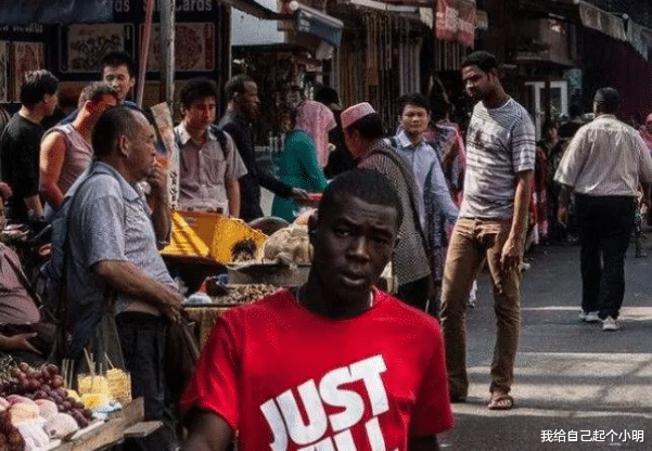 深圳市 中国又一城市被“霸占”，10万老外不肯走，还想在中国娶妻生子