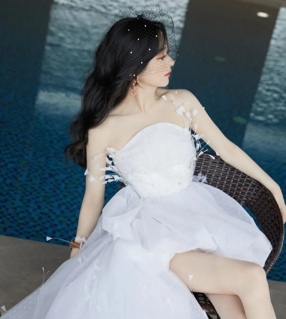 赵丽颖|赵丽颖官宣离婚：她永远是一个沉默的狠人