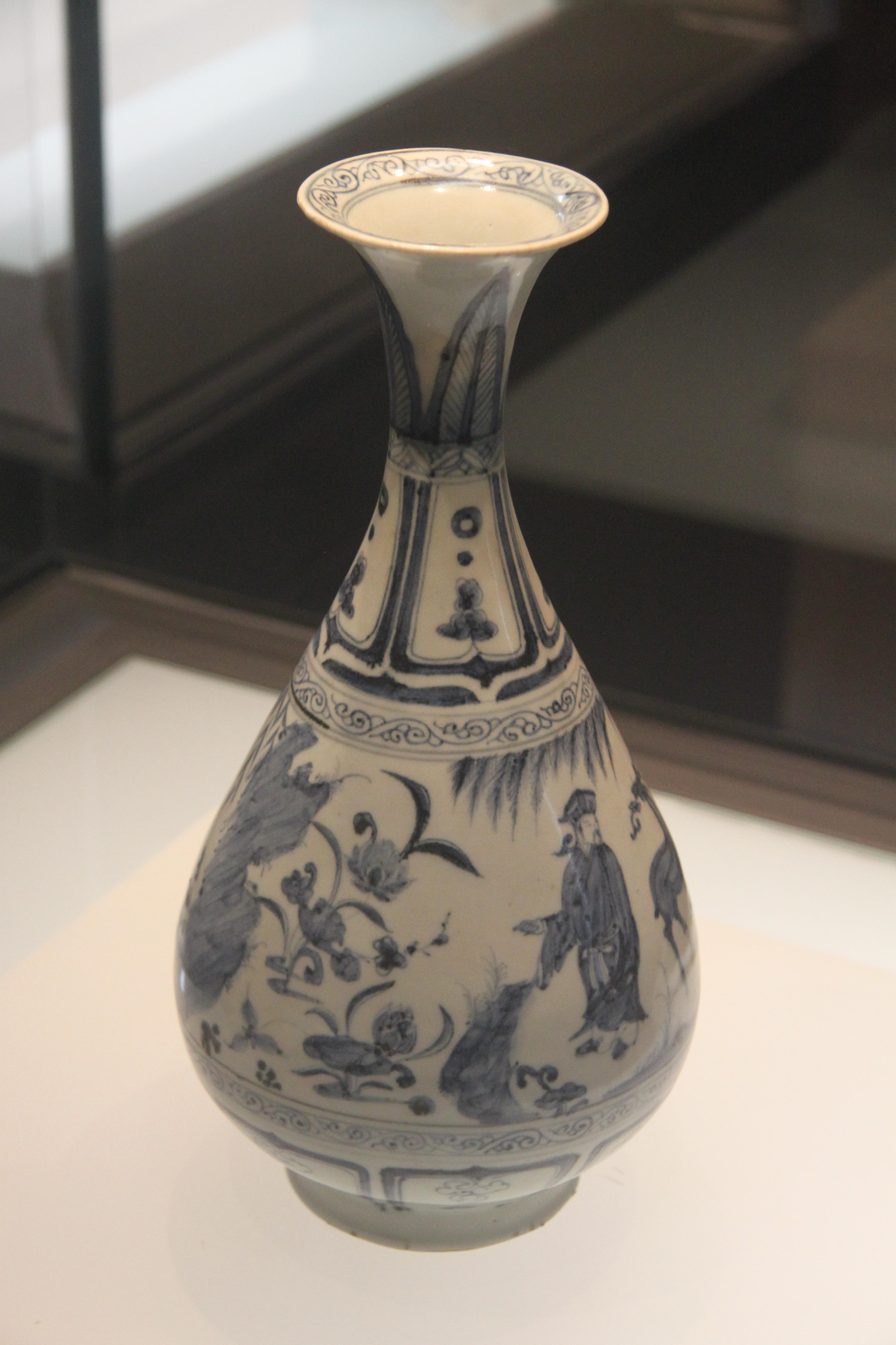 官窑|在广博展馆中，静静地看着运用到瓷器制作中的多种工艺，各领风骚