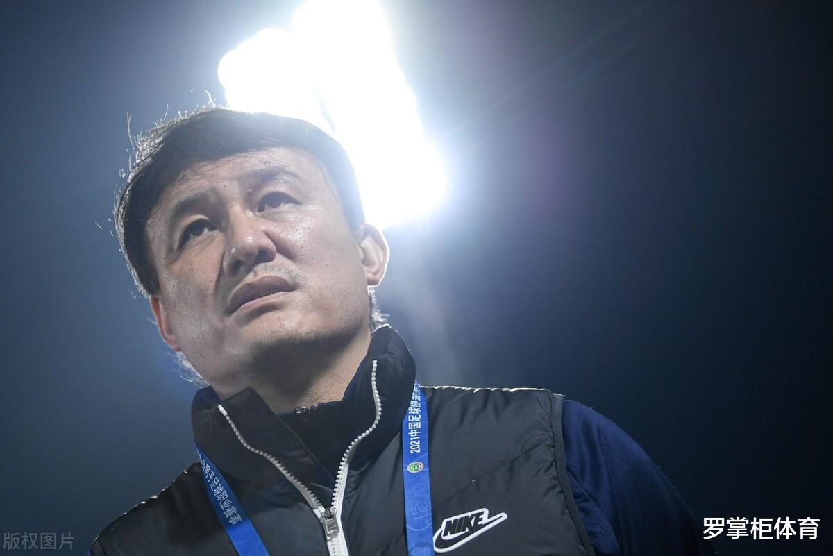 山東泰山|隊史第12冠！恭喜郝偉創(chuàng)3大紀錄，生日賀禮很滿意，恭喜山東隊！