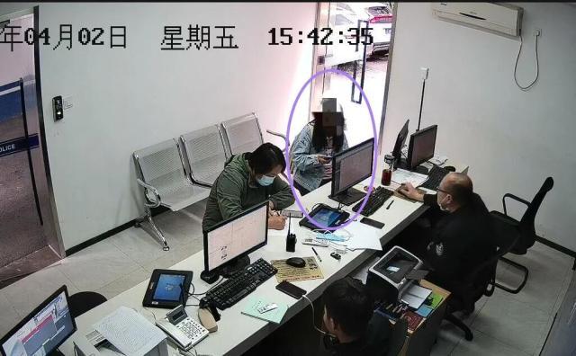 猫头鹰|伪装生病、确诊新冠、意外身亡…杭州姑娘勤工俭学赚的钱，就这样进了“渣男”口袋