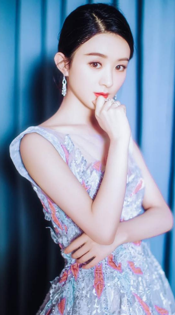 冯绍峰|脸显矮，但实际很高的6位明星，杨紫赵丽颖没啥，你能想到他185