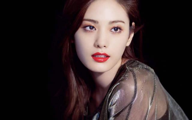 四海为天|两性关系中,和男人相处时,主动索取是聪明的女人