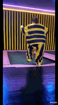 酒店卫生间开始有这种椅子了？这是用来干什么的？