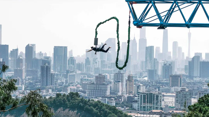 视界沐光VR视力|高度近视对患者的危害很大，那么，高度近视为什么一定要查眼底呢?