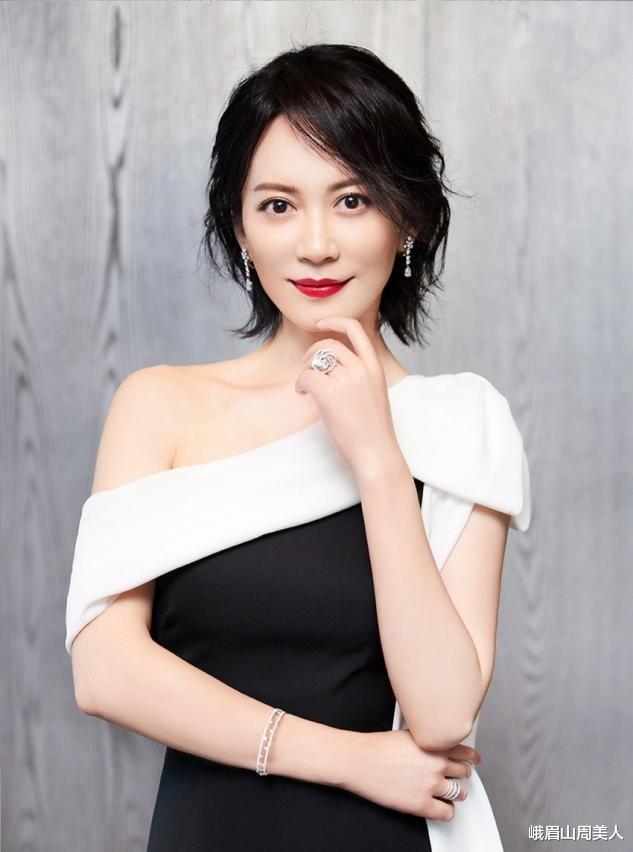 运动|?女人过了50岁该剪什么发型？看陶虹、俞飞鸿就知道了，气质减龄