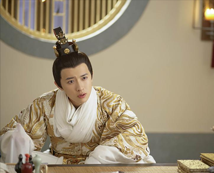 整容|有种“换脸”叫明星整容，明明变得精致帅气，但就是觉得“奇怪”