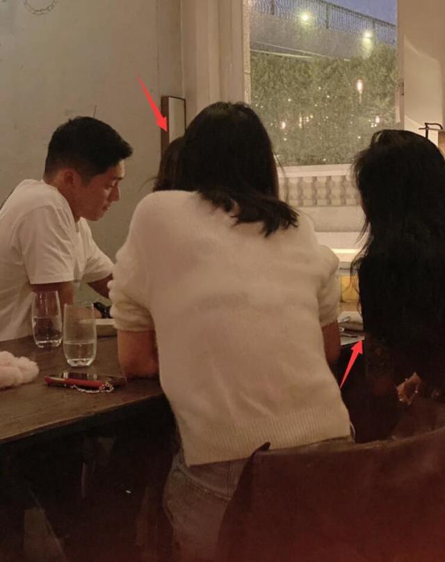 王子文|王子文吴永恩约见好友被偶遇 男方满眼都是王子文！好甜啊