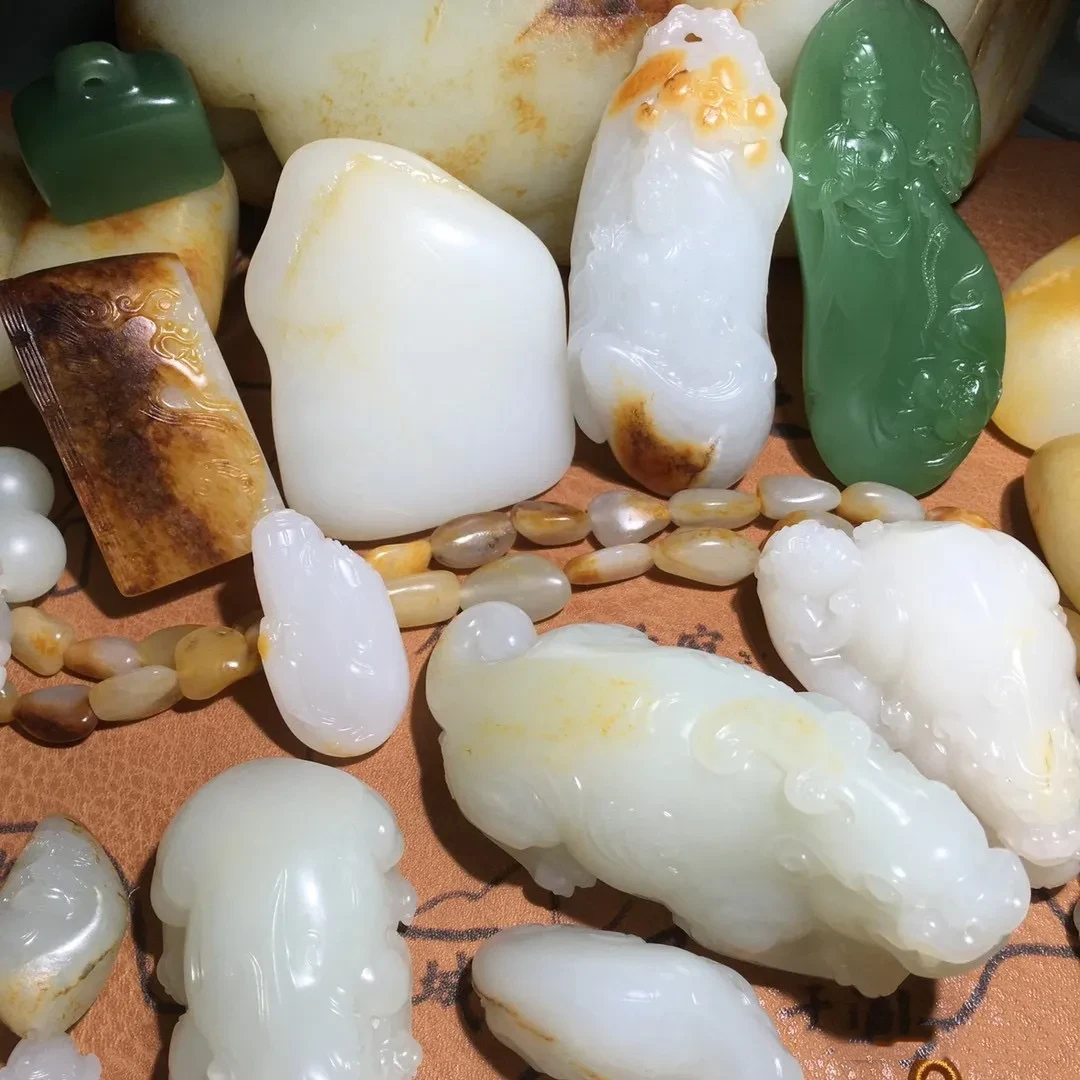 银元|新疆和田玉碧玉籽料的颜值巅峰