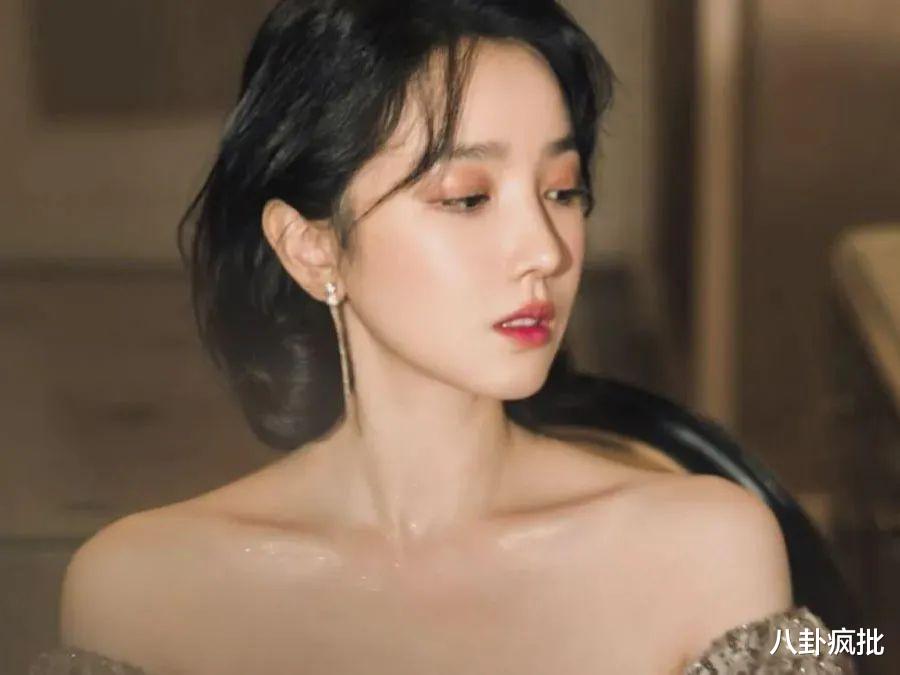 迪丽热巴|热巴范丞丞合作？陈小纭很火？易烊千玺买奖？王一博念旧情？谭松韵转型？