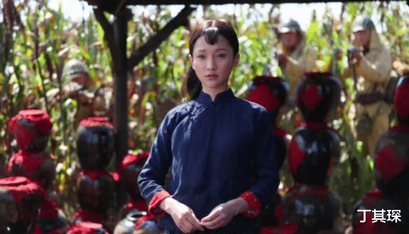 丁其琛|周迅39岁那一年，《红高粱》中的重头戏开拍的时候，朱亚文一路抱着周迅