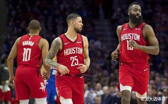 火箭队|11分钟砍25分，10中10！火箭弃将打疯了，莫雷真蠢，白送对手