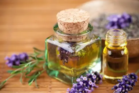 LifeAs健康生活|香熏精油大解读，不同皮肤适合哪些精油！