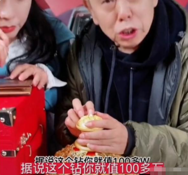 冯巩|潘长江带货再度翻车，口碑持续崩坏，怕是再也上不去央视春晚了？