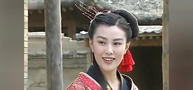 家中大小宝|20年前出演《少年张三丰》西域红娘，47岁重返娱乐圈