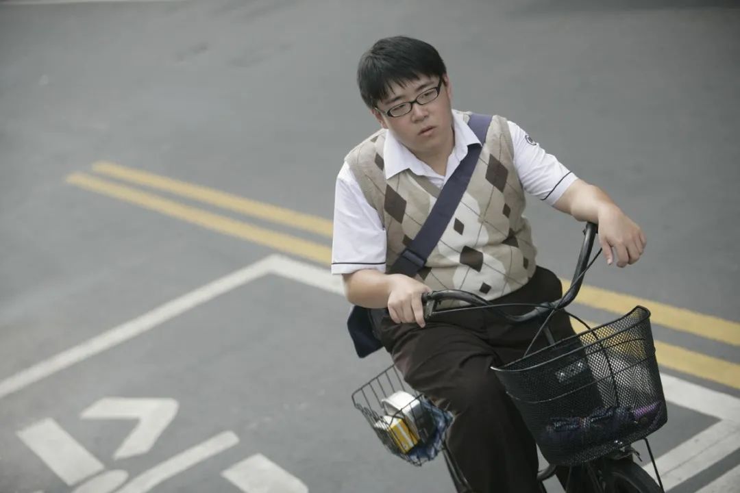 InsDaily|4岁身家千万，比杨紫还红，却被父母败光财产：他怎么混成这样？
