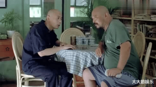 |不听医生劝阻，一天2包烟，一顿最少8两酒，李琦如今怎样了？