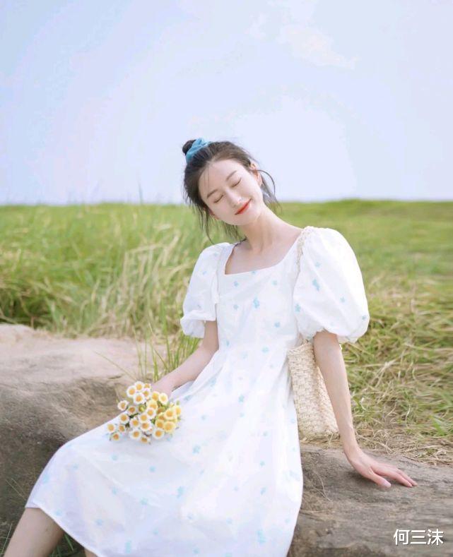 何三沫|早秋怎么穿搭才能展示温柔气质？只要挑对了服装，轻松呈现女人味