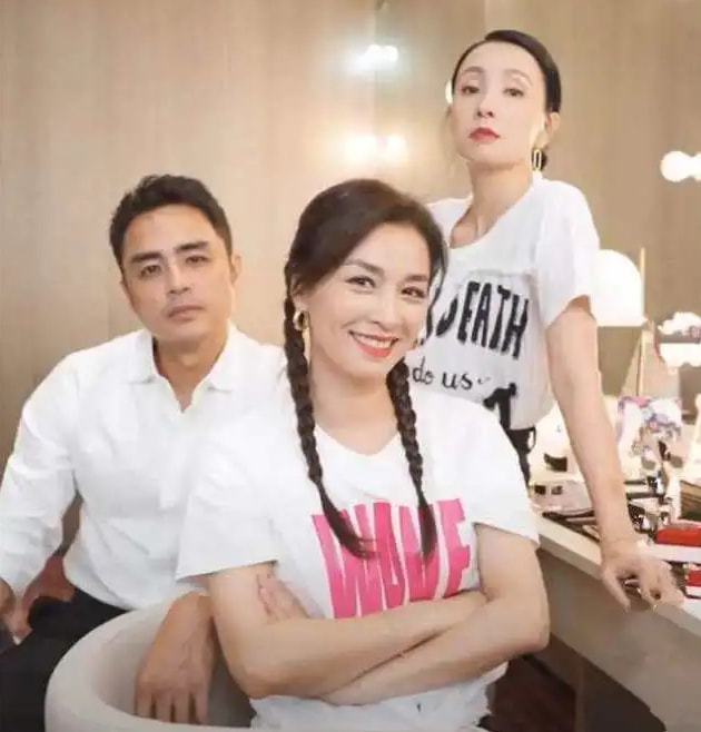 张庭|她曾红极一时，后嫁给“奶奶”成为微商女王，如今大难临头