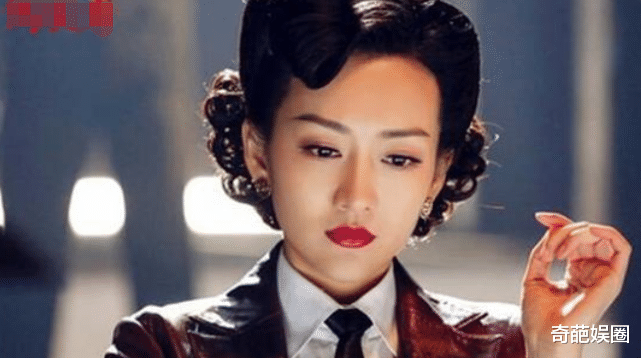 王鸥|“花蝴蝶”王鸥:除了“夜光剧本”,她还深陷哪些不光彩的绯闻?