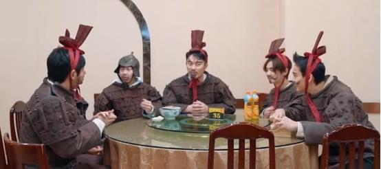 彭昱畅|五哈节目彭昱畅被质疑情商低？前面喷得有多惨，后面反转就有多大