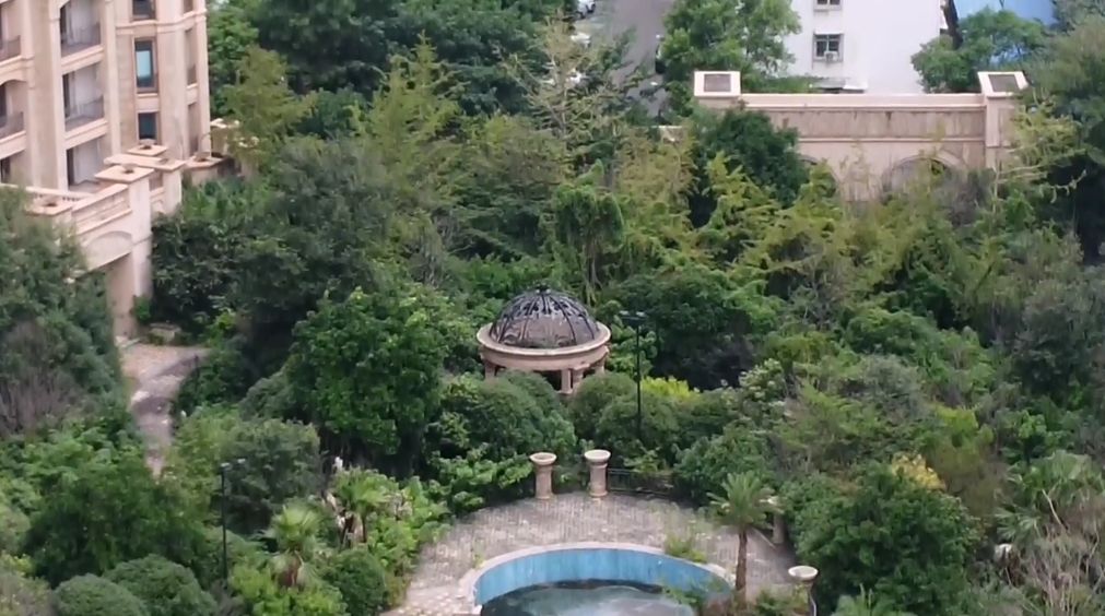 地王|南昌尴尬的地王楼盘,城市中心满目疮痍,价格减半却无人问津