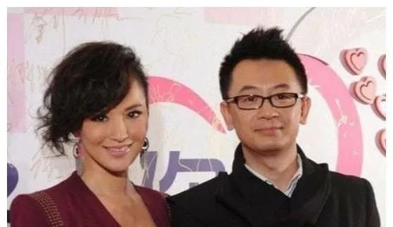 莫小棋|莫小奇：22岁怀孕生子，败光父母80万，黄海波花600万追她