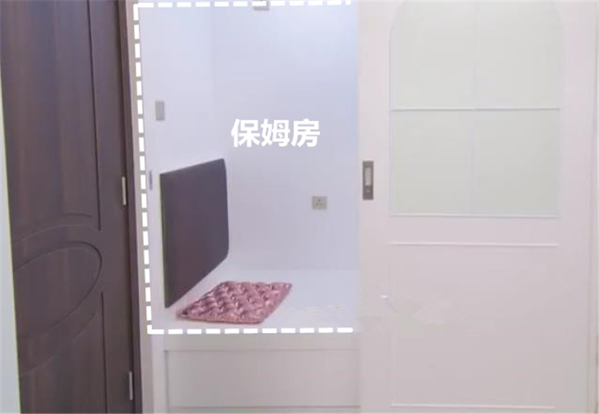 |香港1家4口挤32㎡公屋，保姆要睡在柜子里？这设计够可以