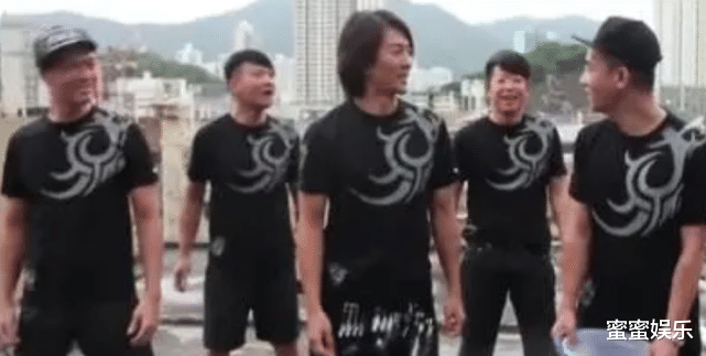 陈小春|时隔30年，陈小春和张柏芝初恋世纪大和解：我们很久没坐下来聊了