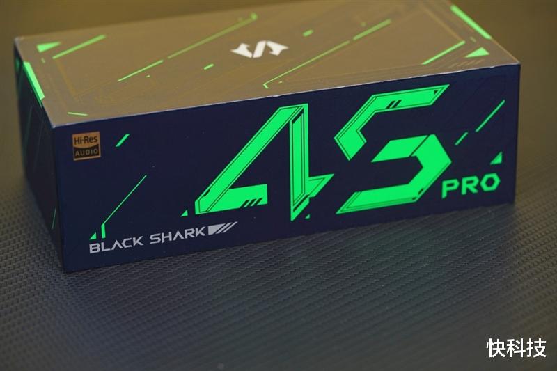 罗永浩|跑分首次破百万！黑鲨4S Pro评测：武装到牙齿的游戏机皇